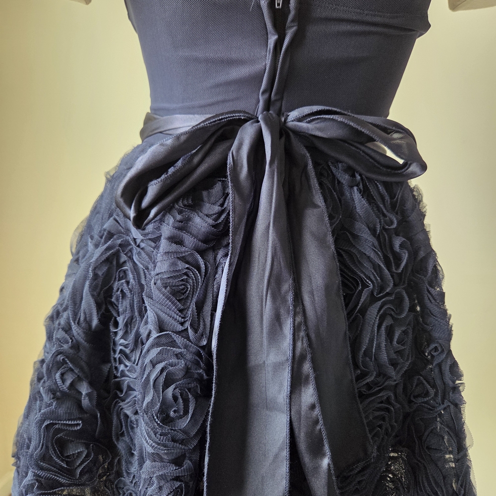 Trixxi Navy Strapless Rosette Cocktail Dress with Beaded Waistband Junior Size 3 - Picture 4 of 11